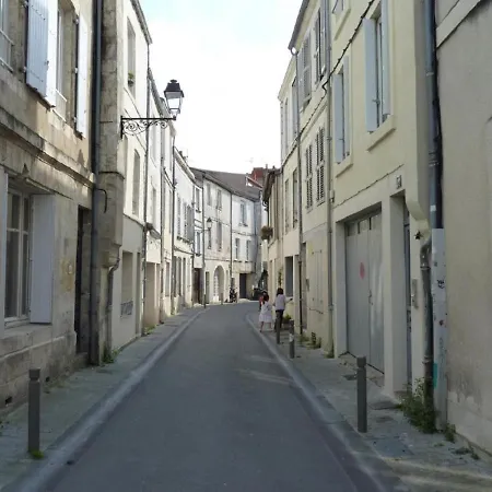 Apartment L'oasis Marin: Cozy Seaside Retreat In La Rochelle Center La Rochelle (Charente-Maritime)