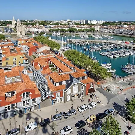 Apartment L'oasis Marin: Cozy Seaside Retreat In La Rochelle Center